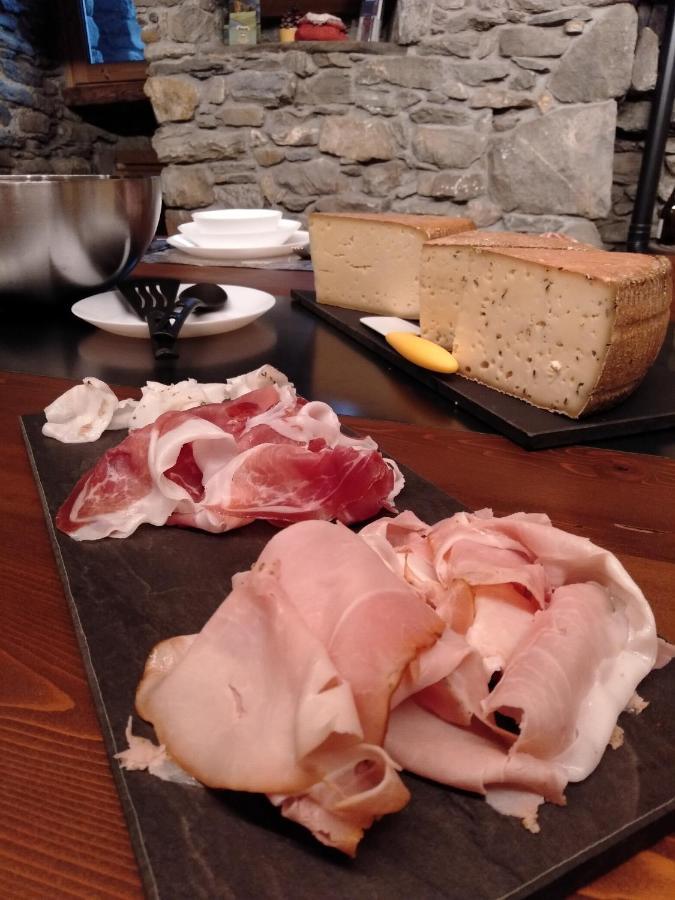 Nuit A Pleiney Bed & Breakfast Saint Rhemy en bosses Bagian luar foto